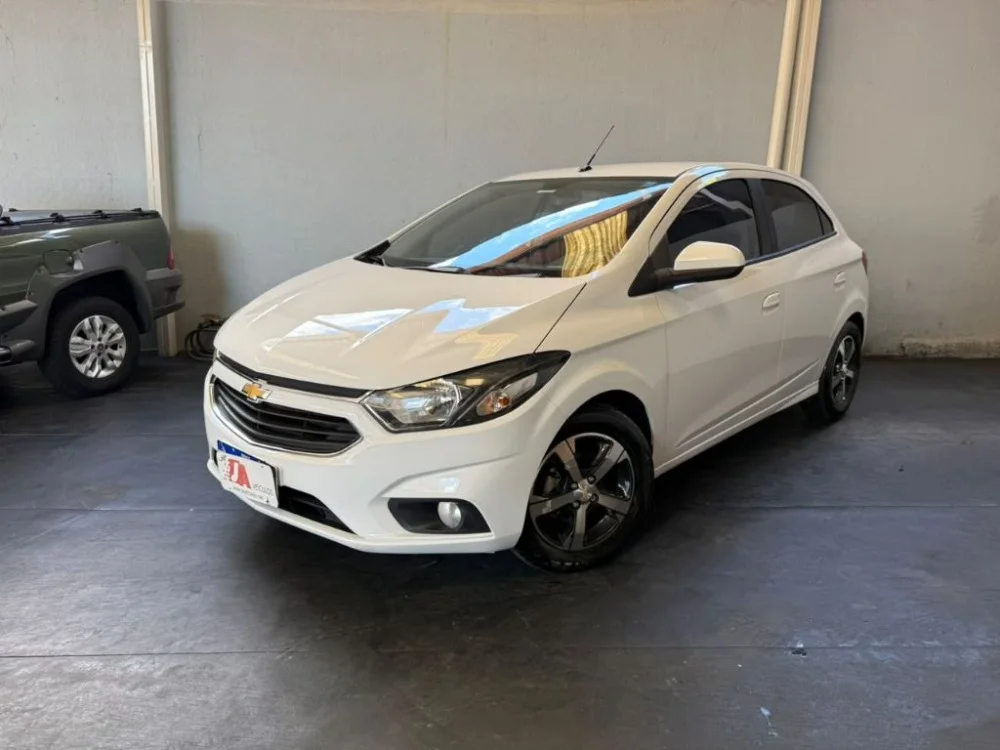 GM - Chevrolet ONIX HATCH LTZ 1.4 8V FlexPower 5p Aut.