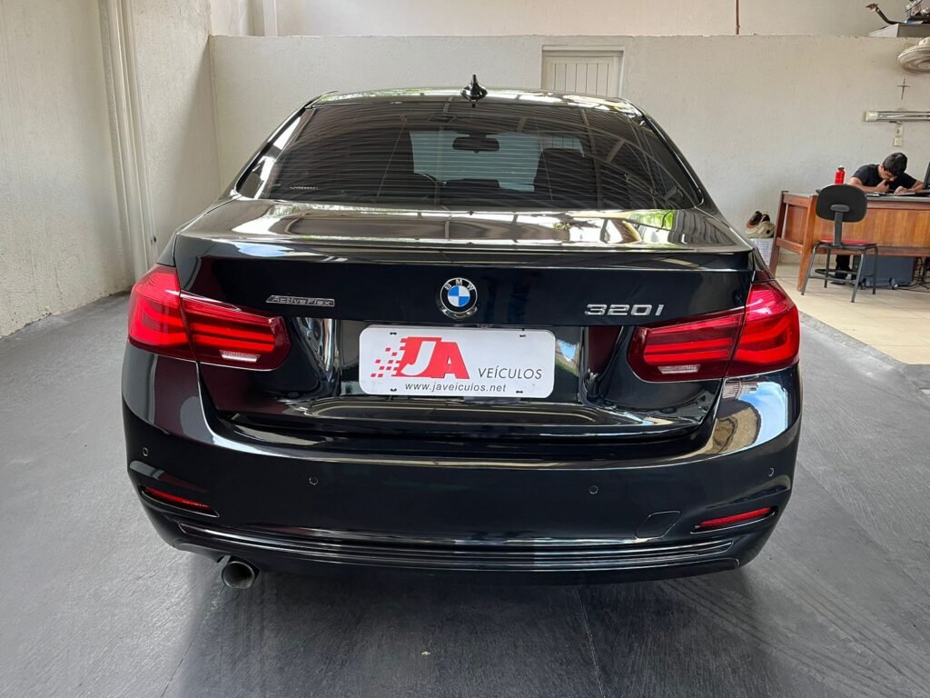 BMW 320i ACTIVE FLEX 2.0 (UNICO DONO, IPVA 2025 PAGO)