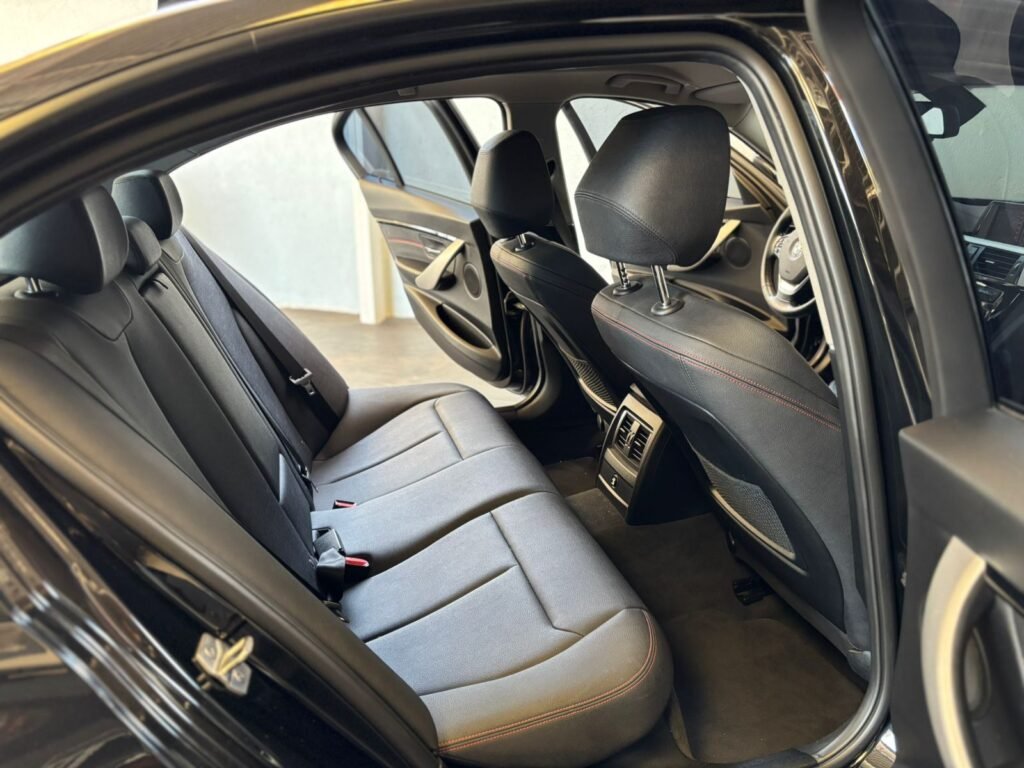 BMW 320i ACTIVE FLEX 2.0 (UNICO DONO, IPVA 2025 PAGO)